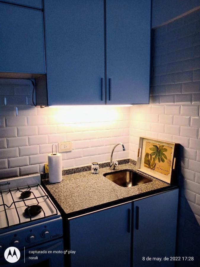 Luminoso Y Calido Monoambiente En San Telmo. Apartment Buenos Aires Luaran gambar